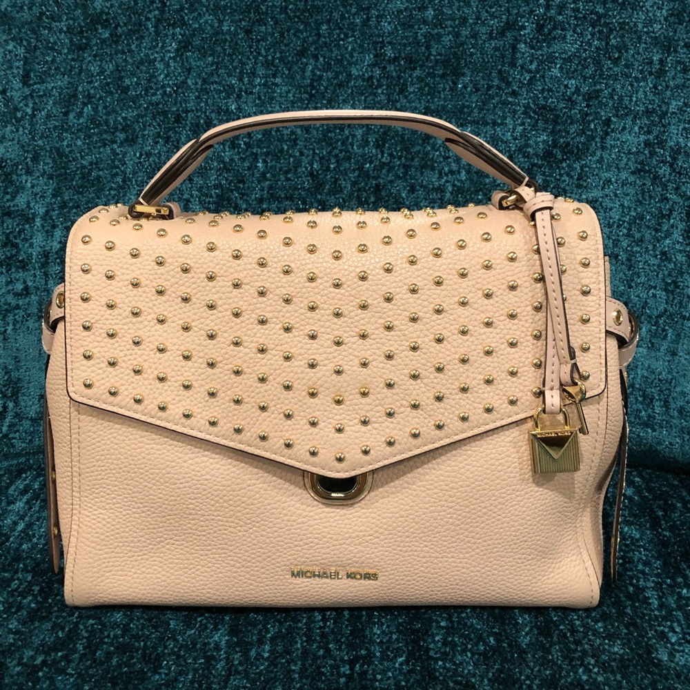 COPY - Michael Kors blush handbag